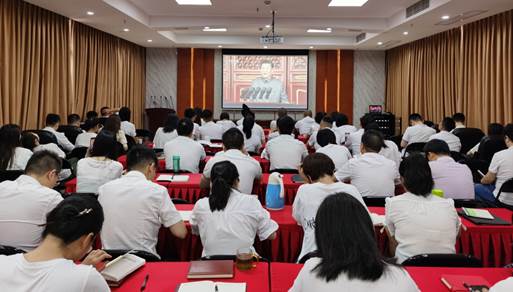 新葡的京集团3512vip官网组织收看庆祝中国共产党  成立100周年大会